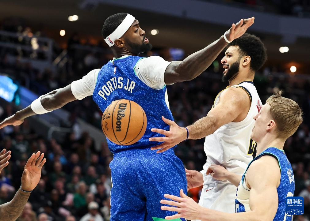 爱游戏体育赛事 -密尔沃基雄鹿迎CBA常规赛关键赛，加时末段防线松动，压力陡增，年轻球员得到机会的简单介绍